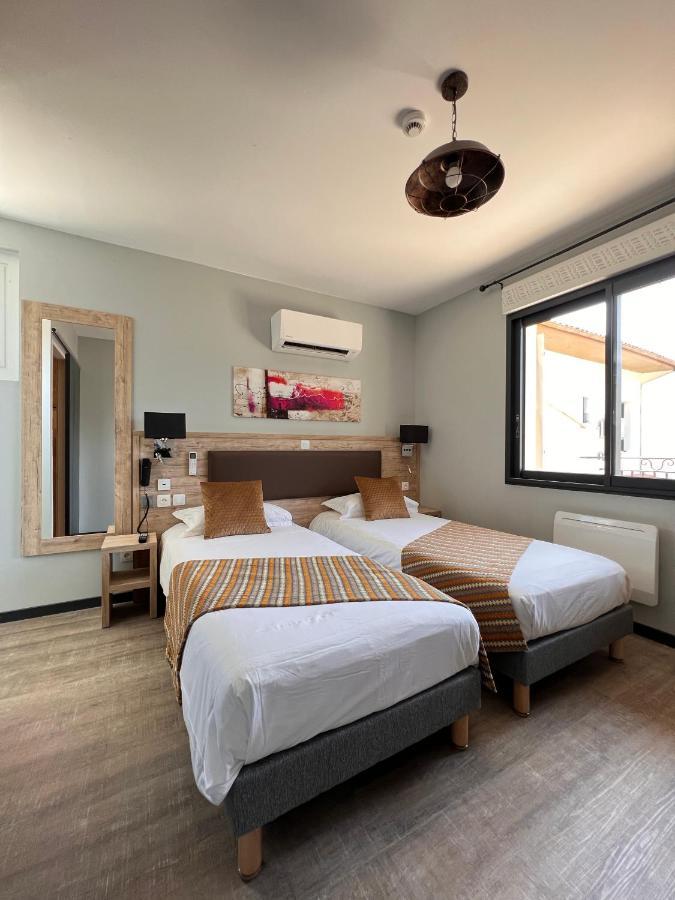 Hotel La Pinede 滨海苏拉克 外观 照片